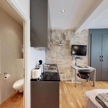 Diocletian Studio Apartments *